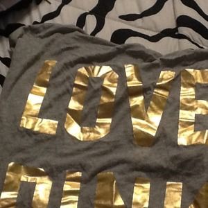 Light weight VS pull over hoodie