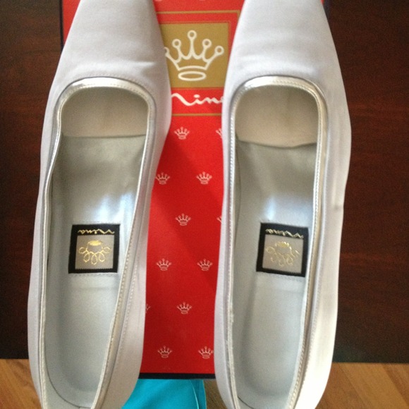 Luster satin women's shoes