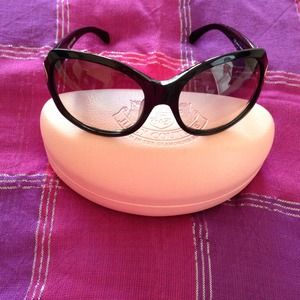 Authentic Juicy Couture navy blue sunglasses