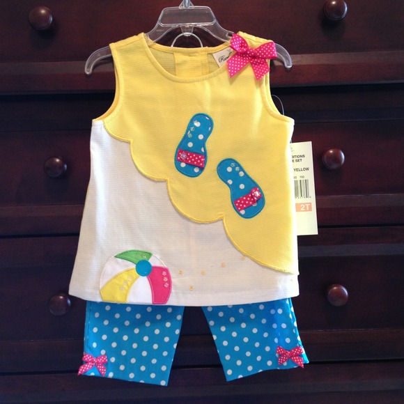 2 piece girls summer outfit size 2T
