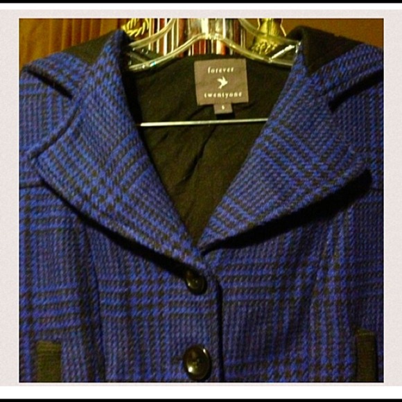 🔴🌟JUST REDUCED🌟Forever 21 Jacket size S🍁 - Picture 3 of 4