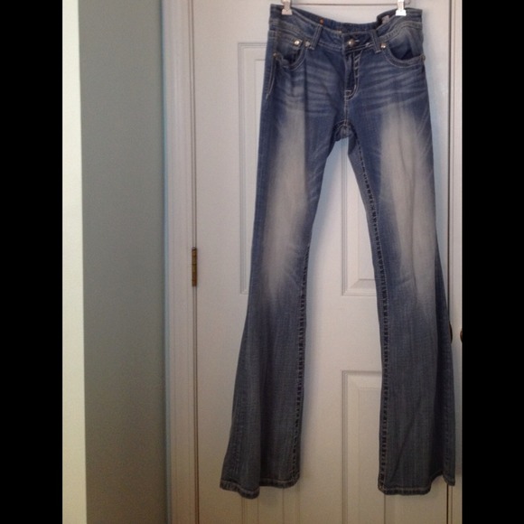 Sold! - Picture 2 of 3