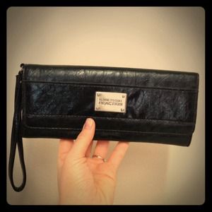 📌SOLD📌 Chic Black Leather Wallet