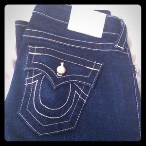 True religion jeans (pearl accent buttons)