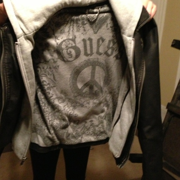 Leather jacket - Picture 3 of 3