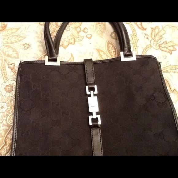 Authentic Gucci bag look