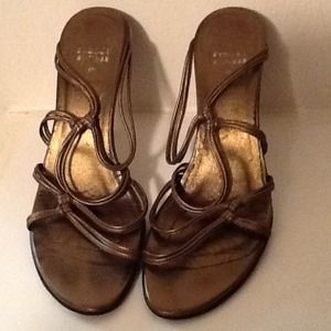 Stuart Weitzman bronze strappy 3" heels