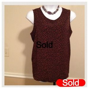 Maggie sweet black and red came