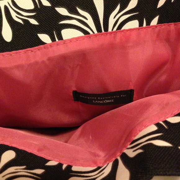 Lancome Bag - Picture 3 of 3