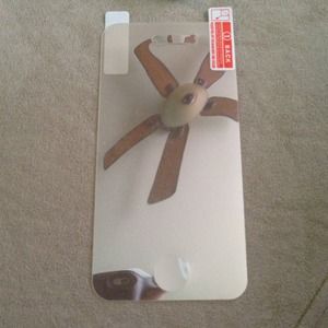 iPhone 4 / 4s mirror screen protector