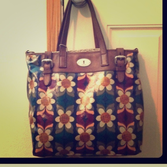 Fossil Key Per Floral Tote