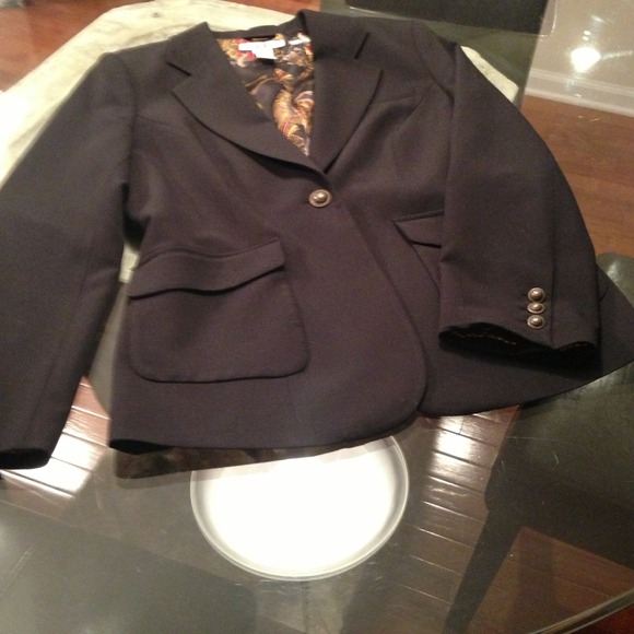 CAbi Size 8 Black Blazer Gorgeous Lining 2 Pockets - Picture 1 of 3