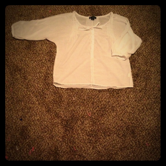 American Eagle White Top