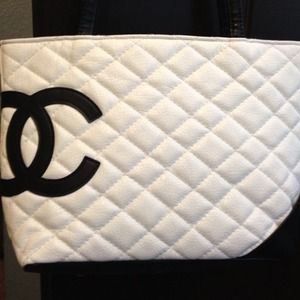 ✨✨Chanel purse✨✨
