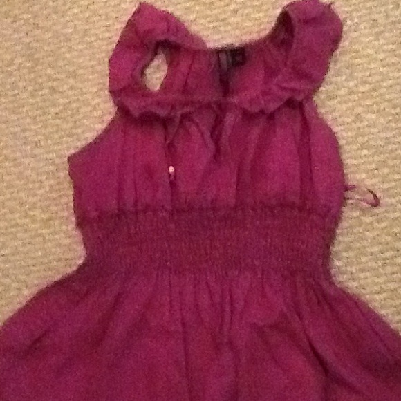 Top - Picture 2 of 2