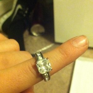 Diamond ring