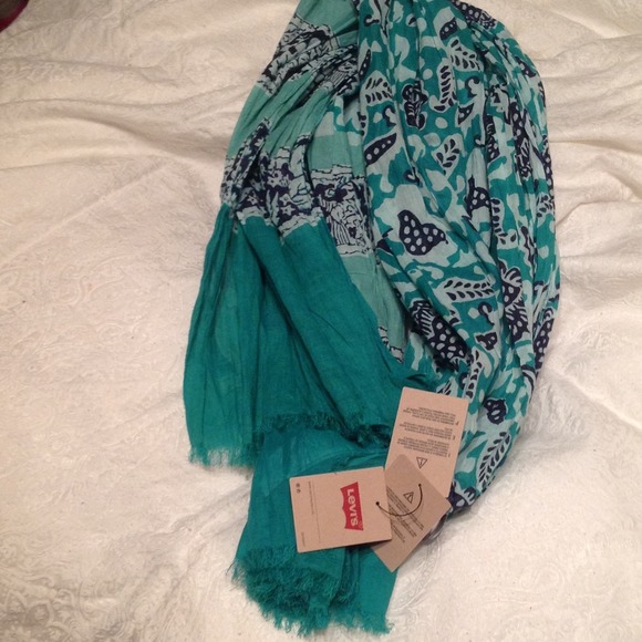 Sold! - Picture 3 of 4