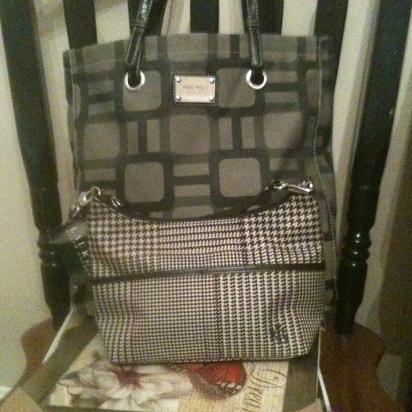 Bundle for @maerivera