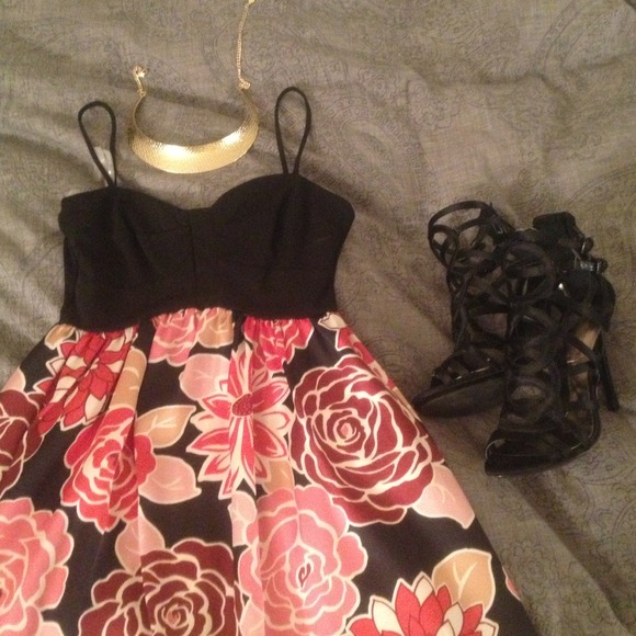 Asian Inspired Below the knee dress