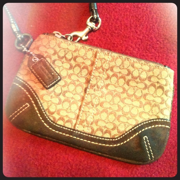 Authentic Coach Wristlet
