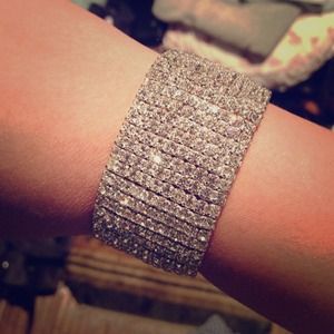 ❌SOLD❌ Sparkling Fashion Bracelette