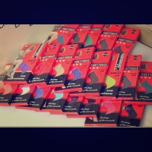 680D Opaque pantyhose