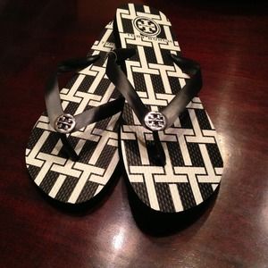 Tory burch flip flop sz 10