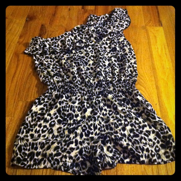 Cheetah romper !