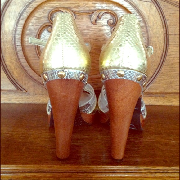 OH DEER SHOES