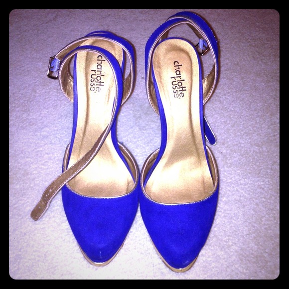 Shoes - 🎉Sale!!Royal blue stiletto