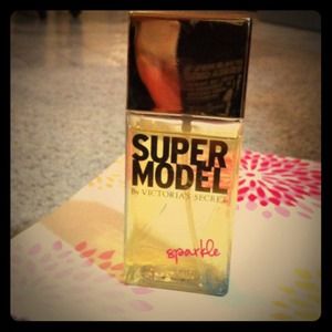 Victoria's Secret Supermodel Sparkle Spray
