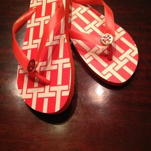 Tory burch flip flop