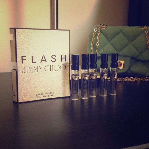 JIMMY CHOO "FLASH" Brand New Eau De Parfum 2ml