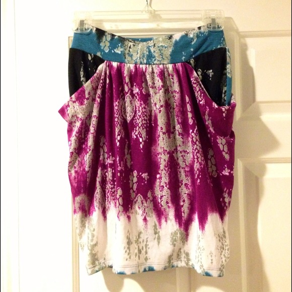 🚫Sold in bundle🚫 Snakeskin Print Skirt