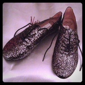 NBW Vince Camuto Glitter Oxfords