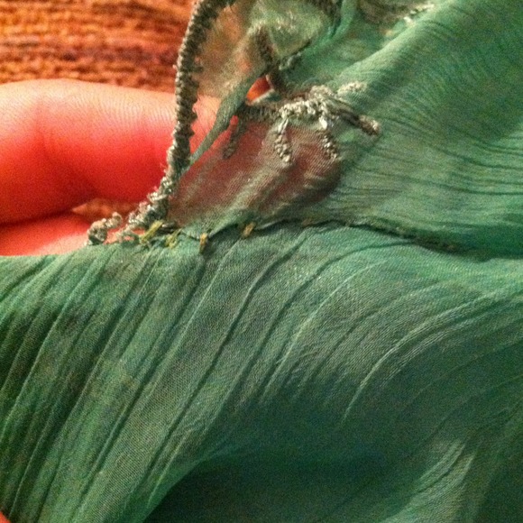 🚫No Longer Available🚫 Forever 21 green top - Picture 4 of 4