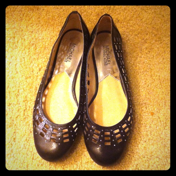Michael Kors flats!