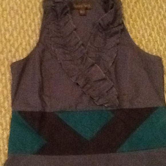 Top - Picture 2 of 2