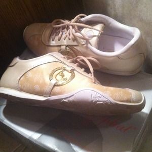 baby phat tennis shoe