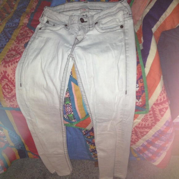 Women's size 28 True Religion ✂✂✂✂price cut