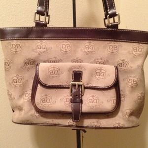 DOONEY & BOURKE AUTHENTIC HANDBAG!