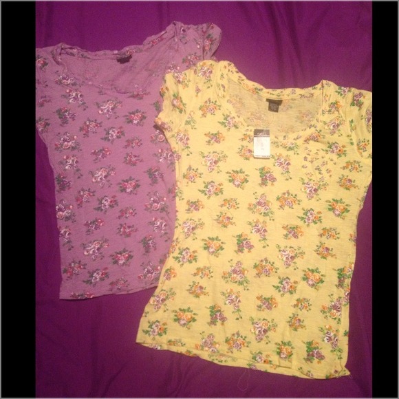 🚫SOLD IN BUNDLE Rue 21 floral tops