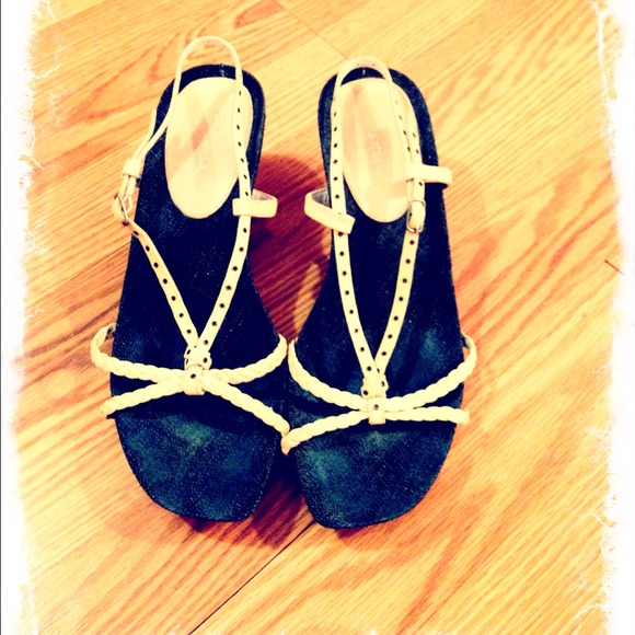 ⛔No longer available⛔Cole Haan sandals
