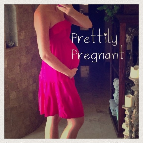 ✋HOLD for mrswyo06✋ maternity dress bundle