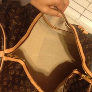 SOLD to @biancah7 more LV pics