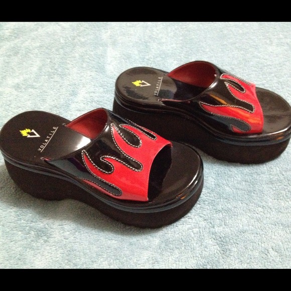 💋SOLD💋Flame 👡🔥platform sandals