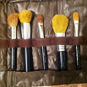 ***Sold***BareMinerals Essential Brushes