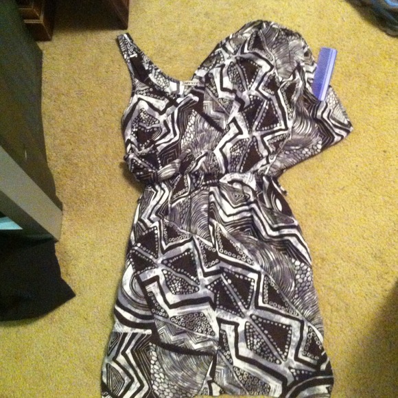 One shoulder dress