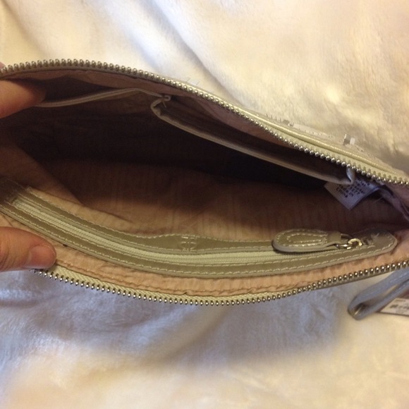 NEW J-Low Silver Clutch - Picture 2 of 3