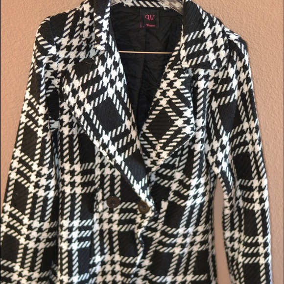 Jackets & Blazers - Adorable Houndstooth jacket
